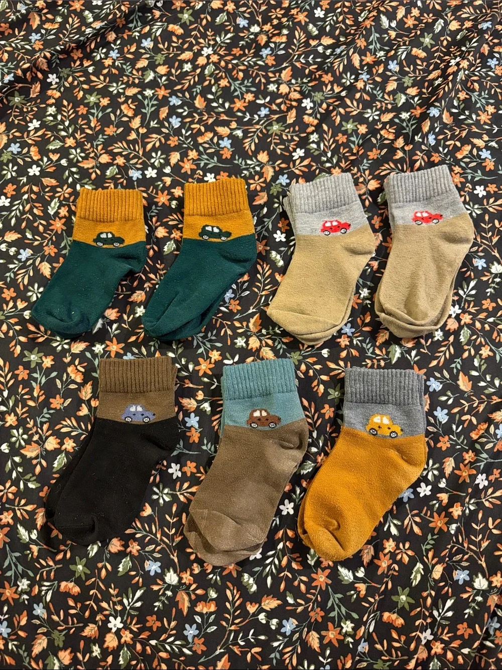 ⭐️Kids 7 Pairs Car-Motif Ankle Socks (Size: L)